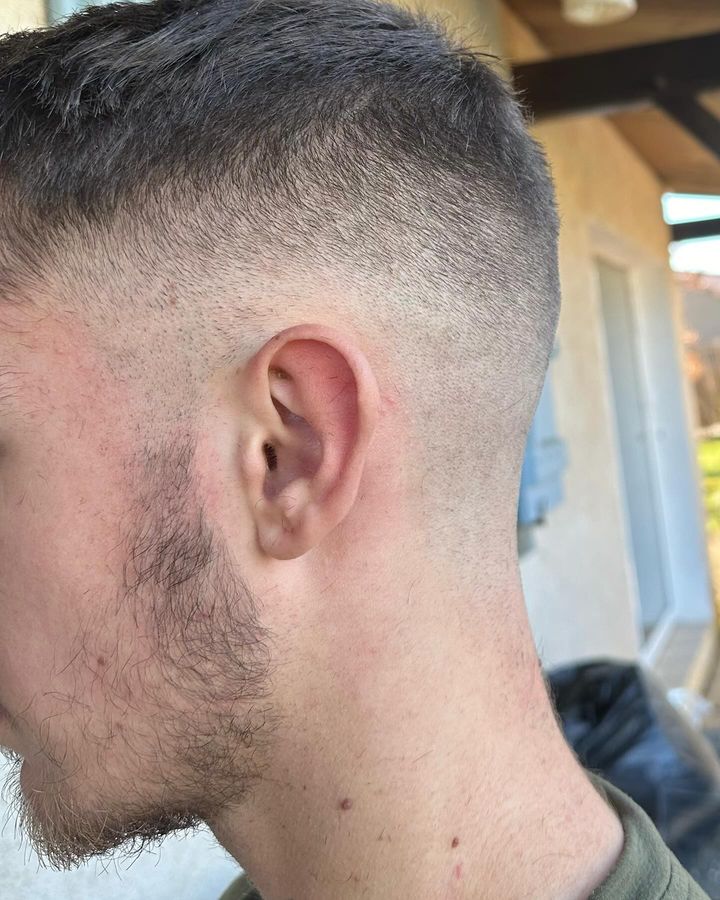 Coiffeuse à domicile pour hommes à Thédirac Coiffeuse à domicile pour hommes à Thédirac